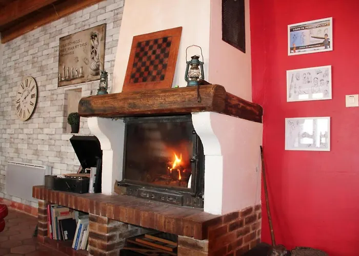 Сasa de vacaciones Maison De Charme, D'artiste, Décoration Brocante Aigrefeuille-dʼAunis