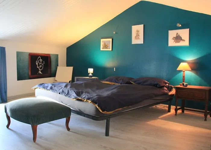 Сasa de vacaciones Maison De Charme, D'artiste, Décoration Brocante *