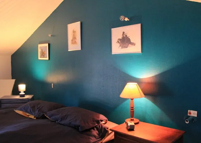 Сasa de vacaciones Maison De Charme, D'artiste, Décoration Brocante Aigrefeuille-dʼAunis